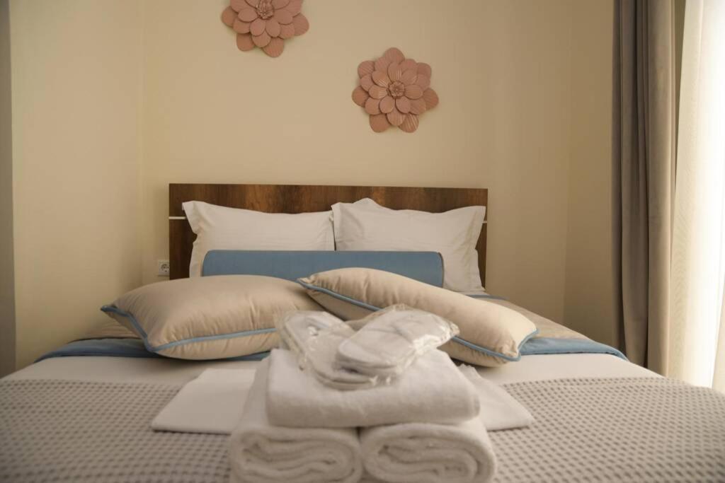 Strata Deluxe Apt. Thessaloniki Buitenkant foto