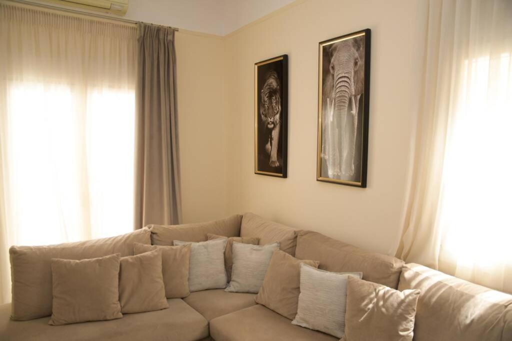 Strata Deluxe Apt. Thessaloniki Buitenkant foto